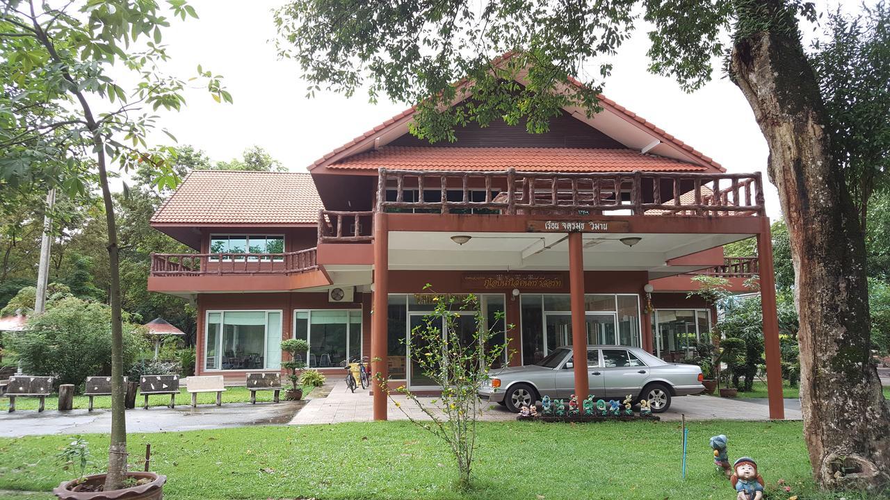 Phuaob Nam Sai Country Resort Nakhon Nayok Exterior photo