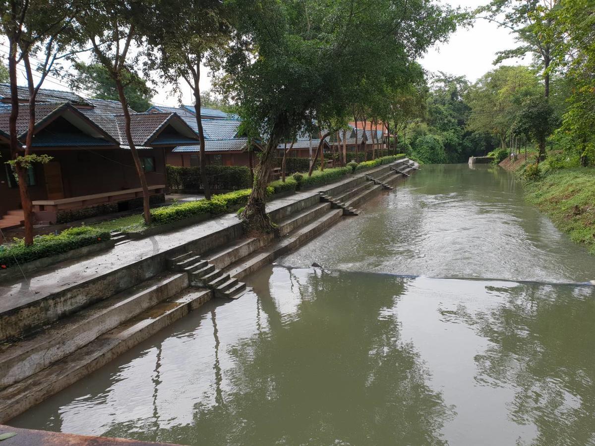 Phuaob Nam Sai Country Resort Nakhon Nayok Exterior photo